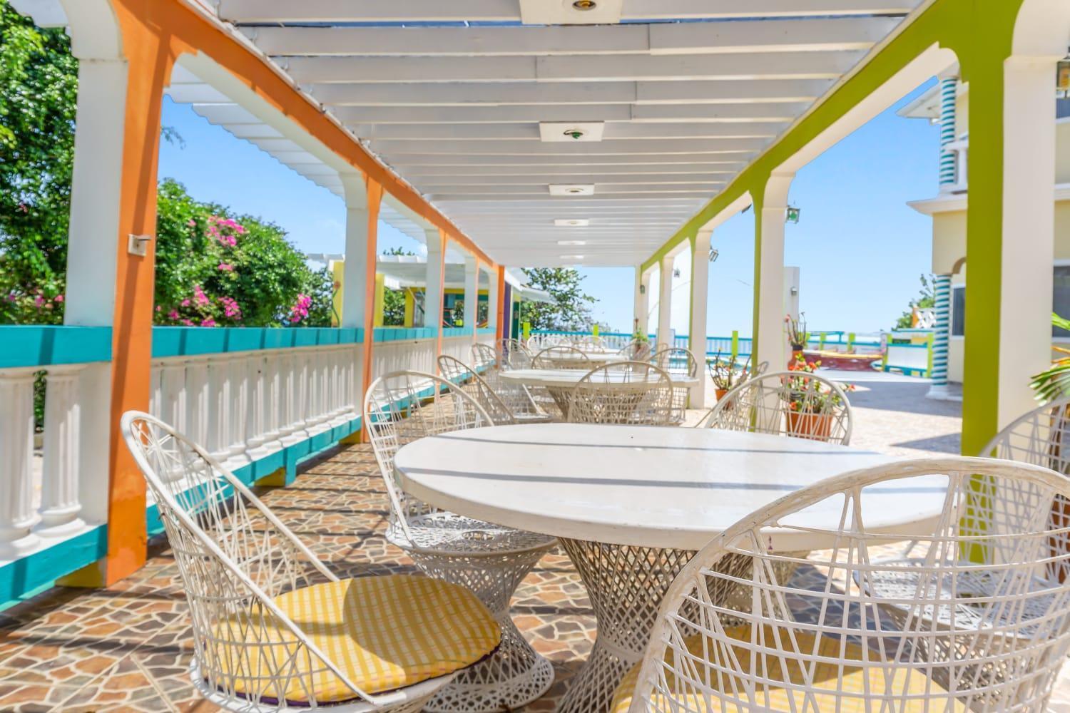 Taino Cove Hotel Treasure Beach Exterior photo